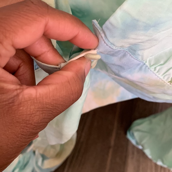 Tie Dye Crop Top - Picture 8 of 9